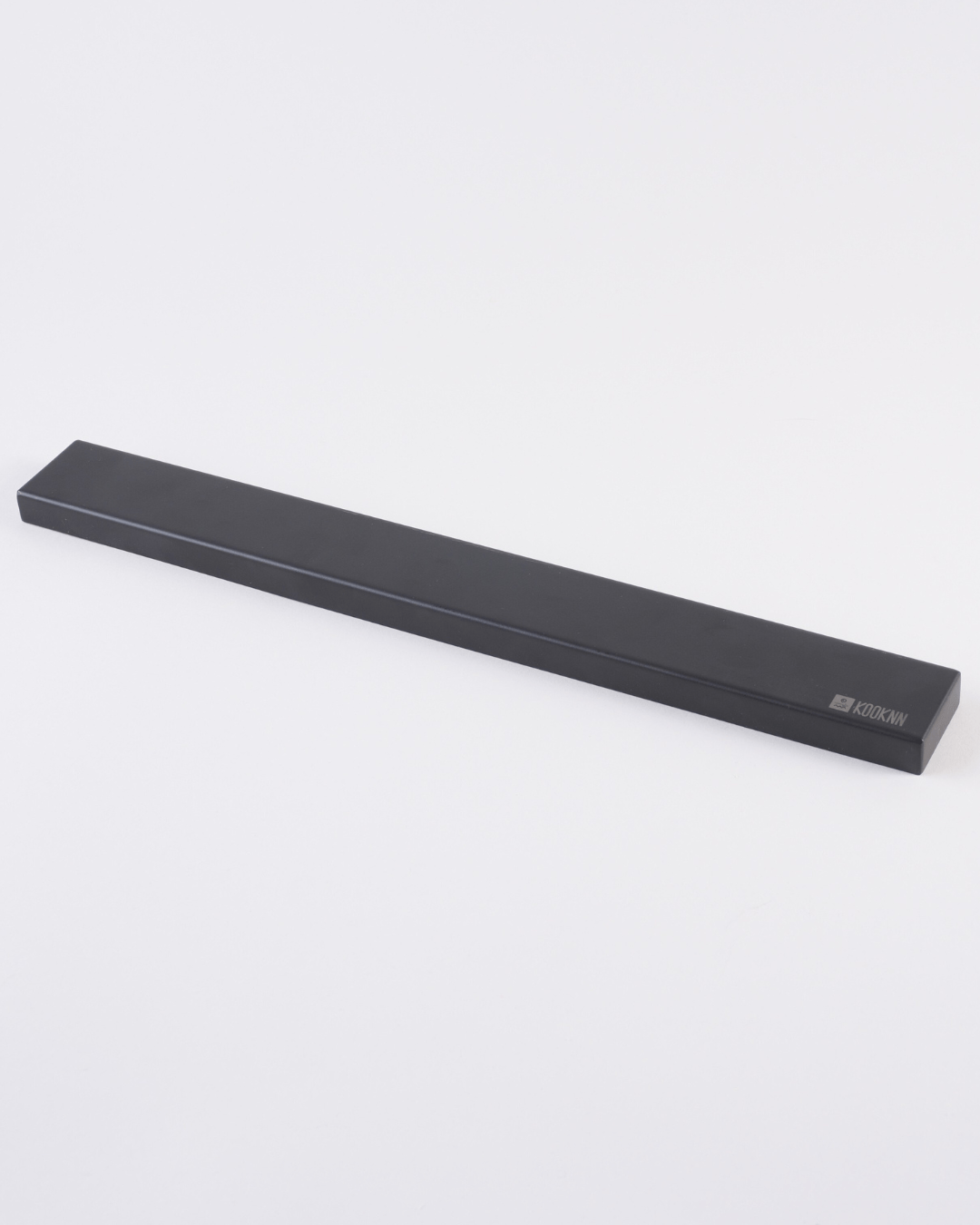 Knives Magnet